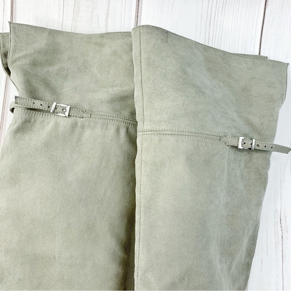 Chinese Laundry Gray Over The Knee Stretch Boots - Picture 9 of 13